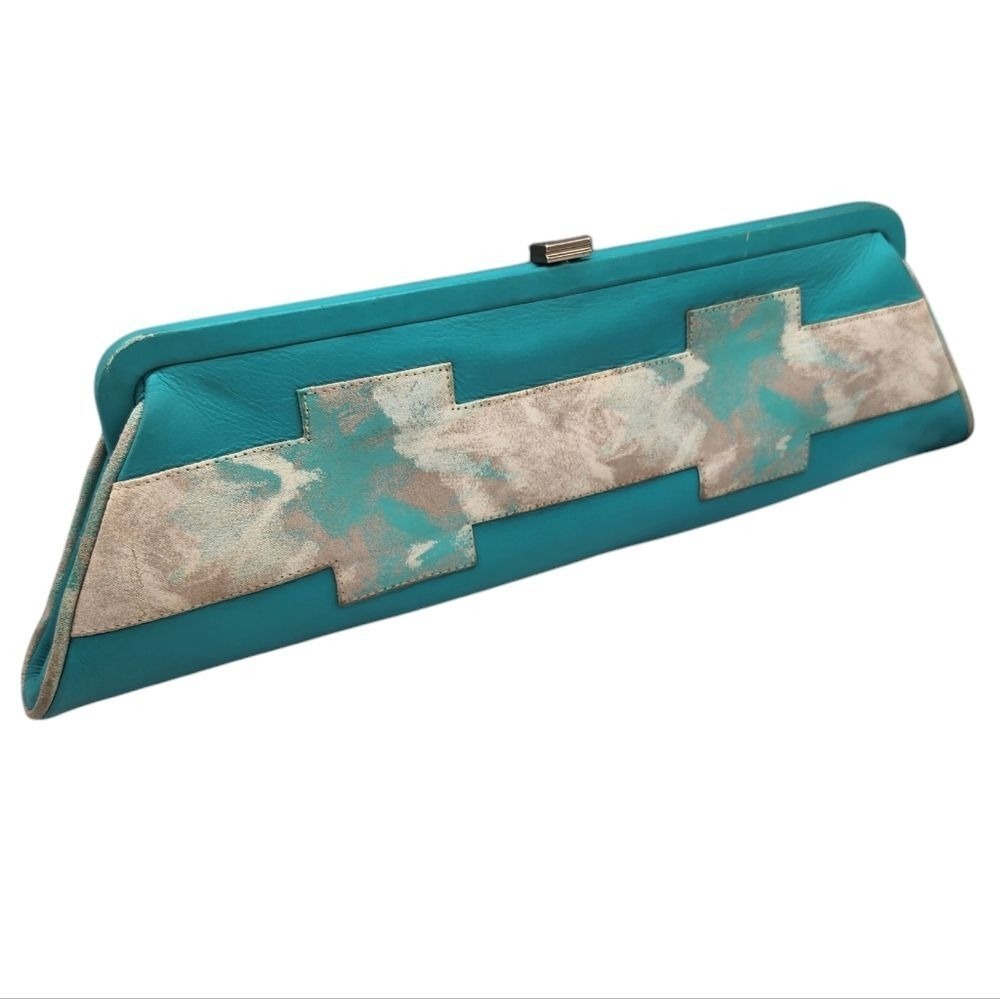 Melvone Gorgeous Vintage Rare Clutch Bag